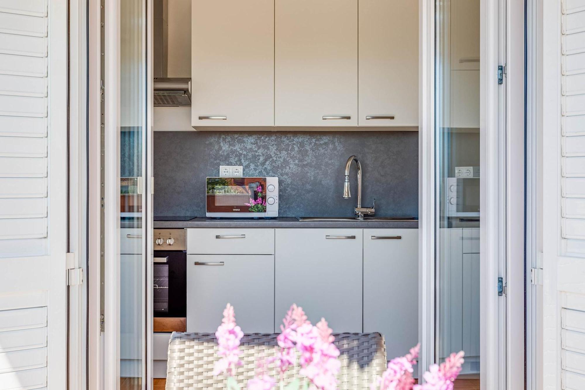 Apartmani Pocrnic Pakoštane Dış mekan fotoğraf