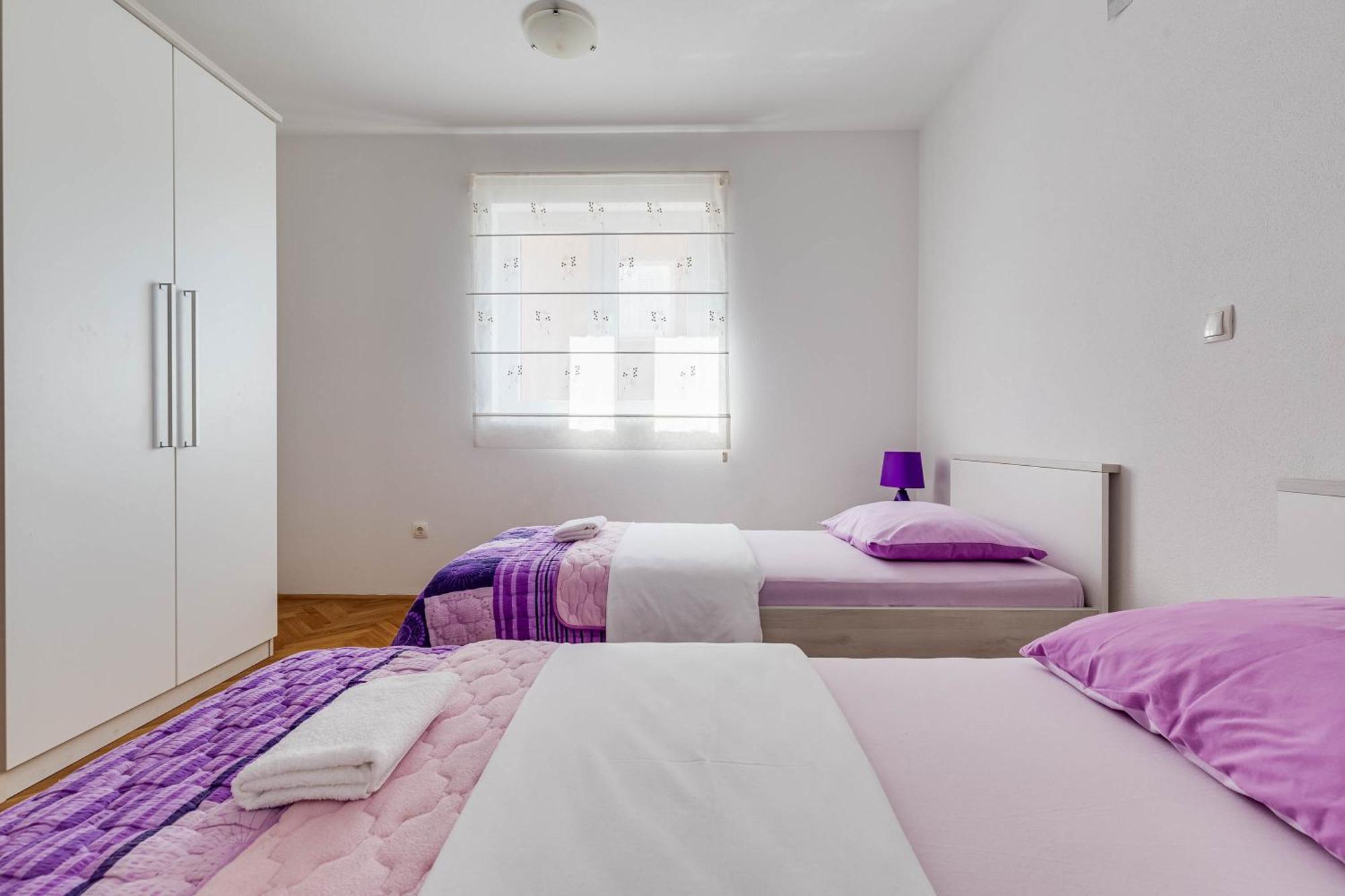 Apartmani Pocrnic Pakoštane Dış mekan fotoğraf