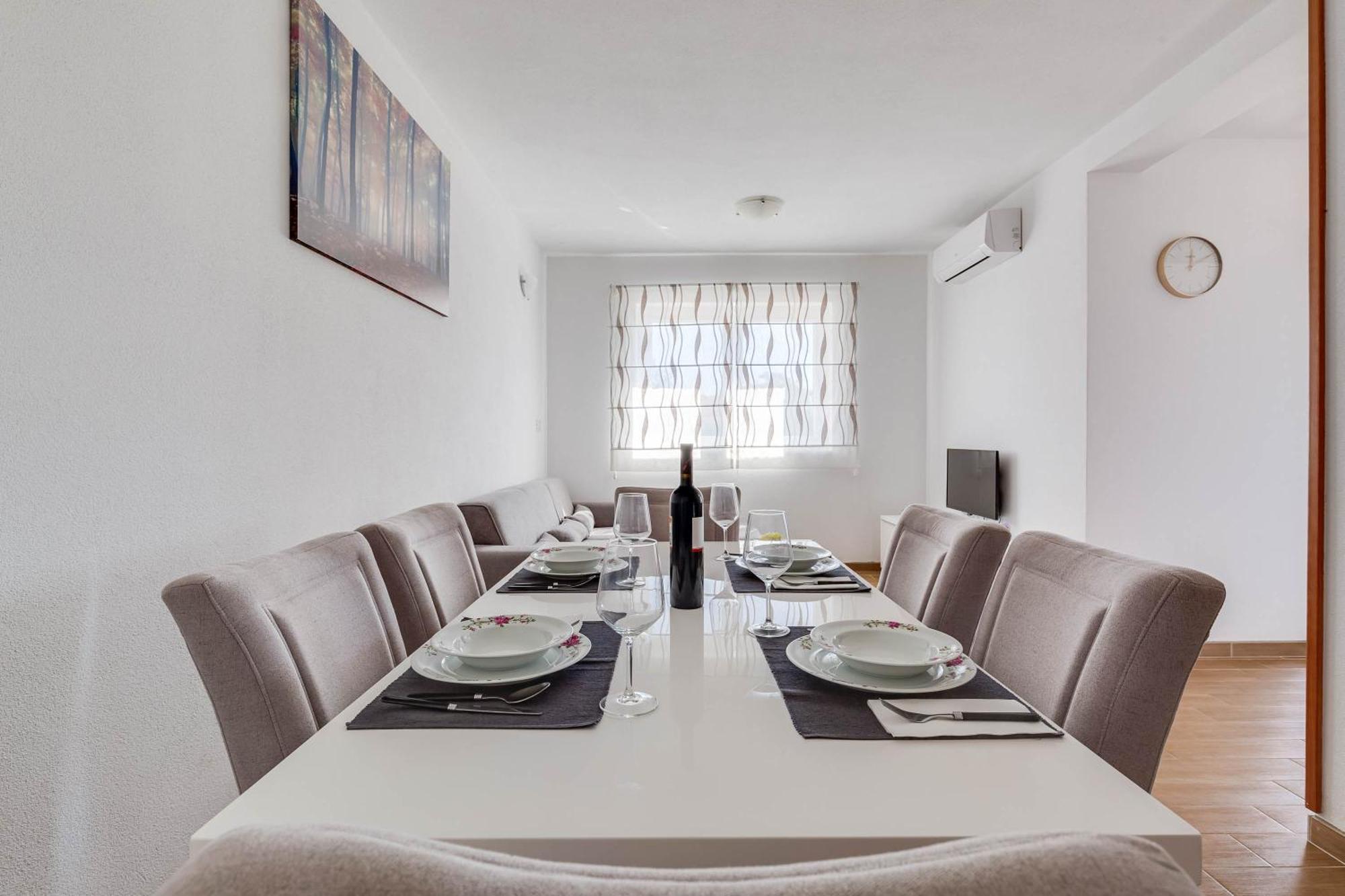 Apartmani Pocrnic Pakoštane Dış mekan fotoğraf