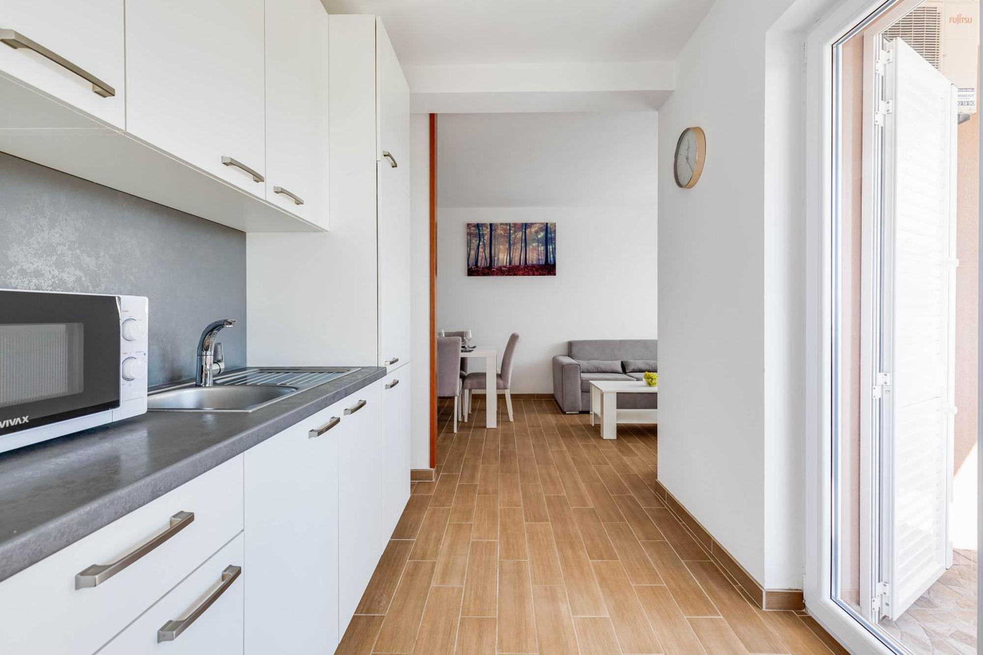 Apartmani Pocrnic Pakoštane Dış mekan fotoğraf