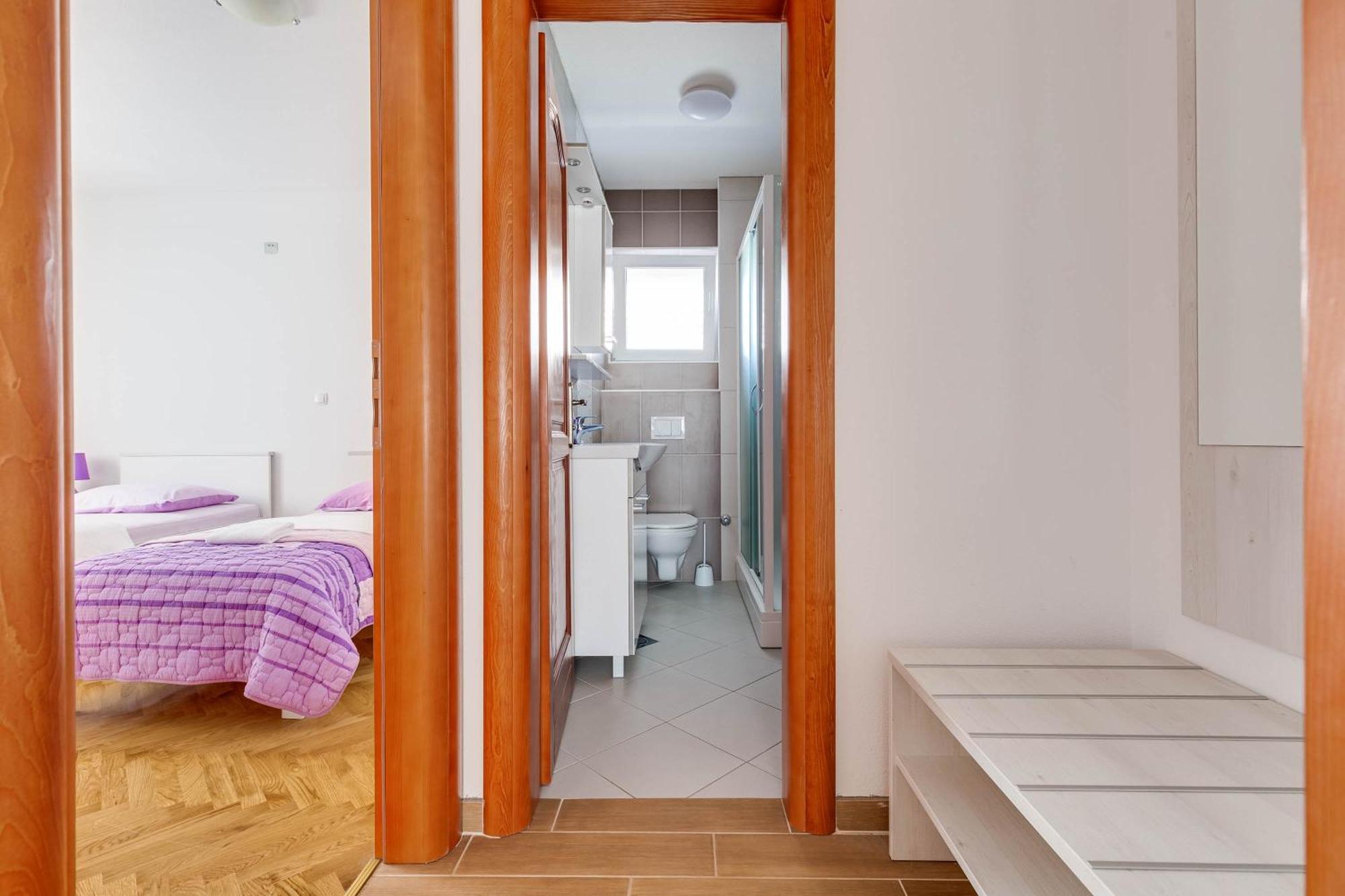 Apartmani Pocrnic Pakoštane Dış mekan fotoğraf